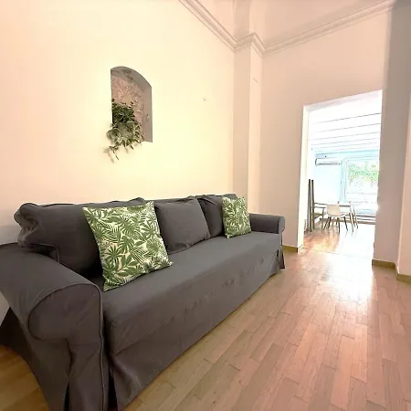 Apartman La Corte Degli Aranci *